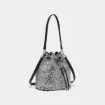 Sac soirée argenté à strass